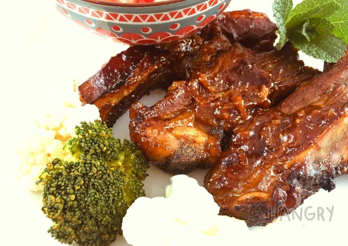 Lamb Ribs with Garlic and Balsamic Vinegar Marinade