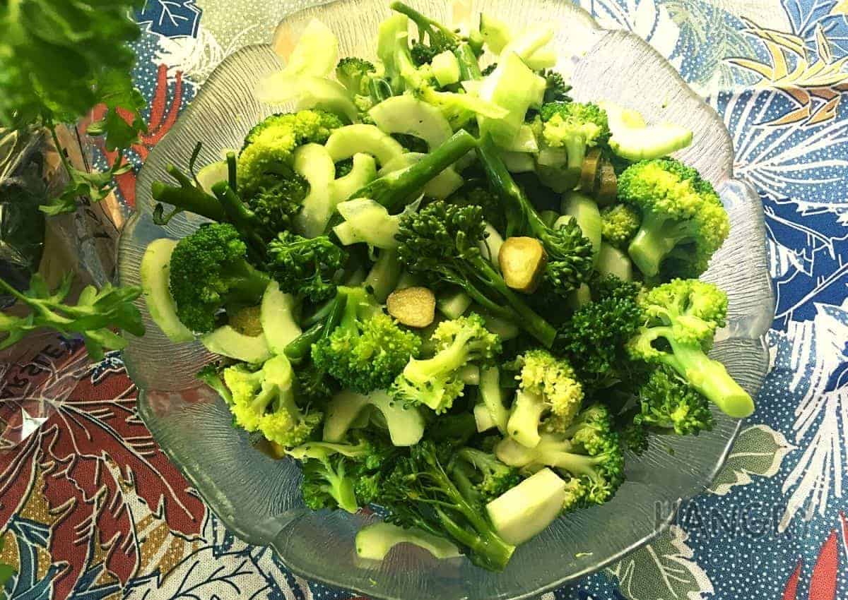 Crispy Broccoli Salad