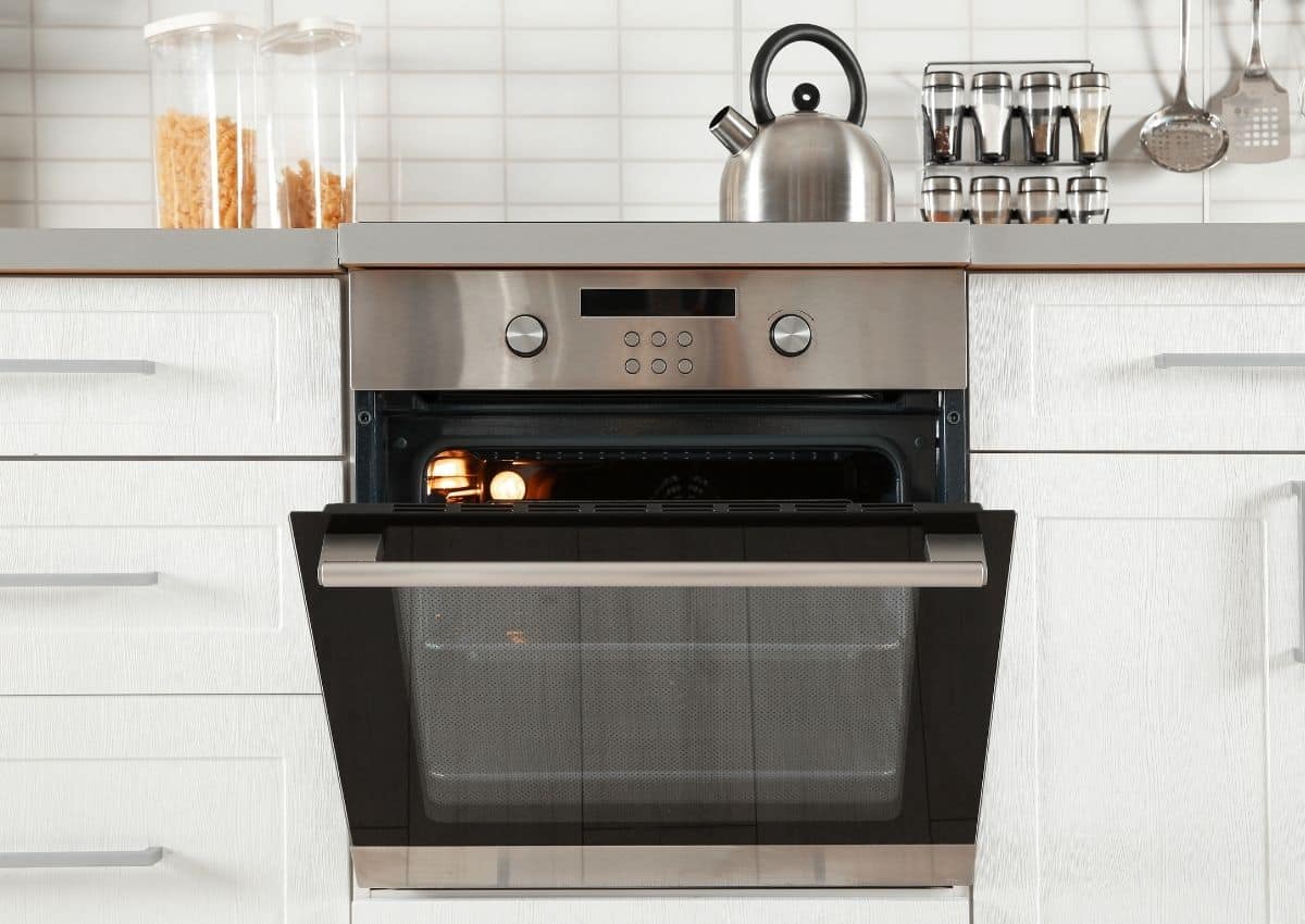 What does it mean to bake?