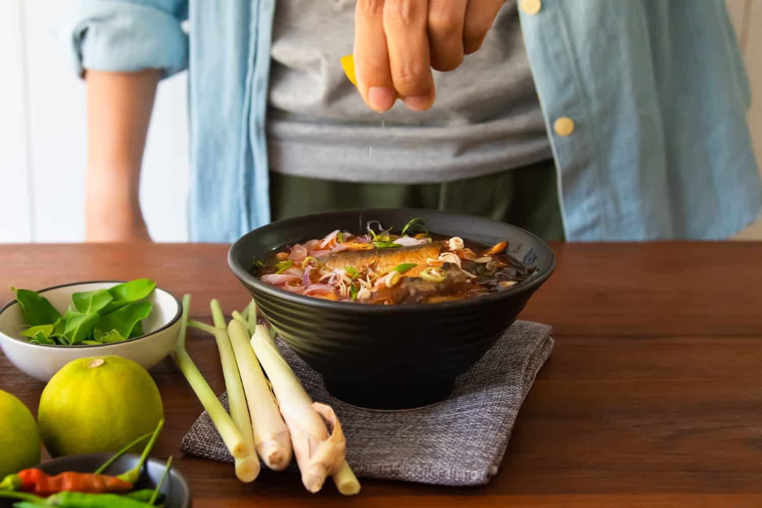 How to Add a Dash and what does it mean to Add a Dash when cooking?