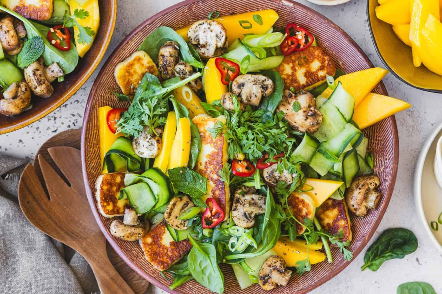 Mushroom, Mango & Halloumi Salad