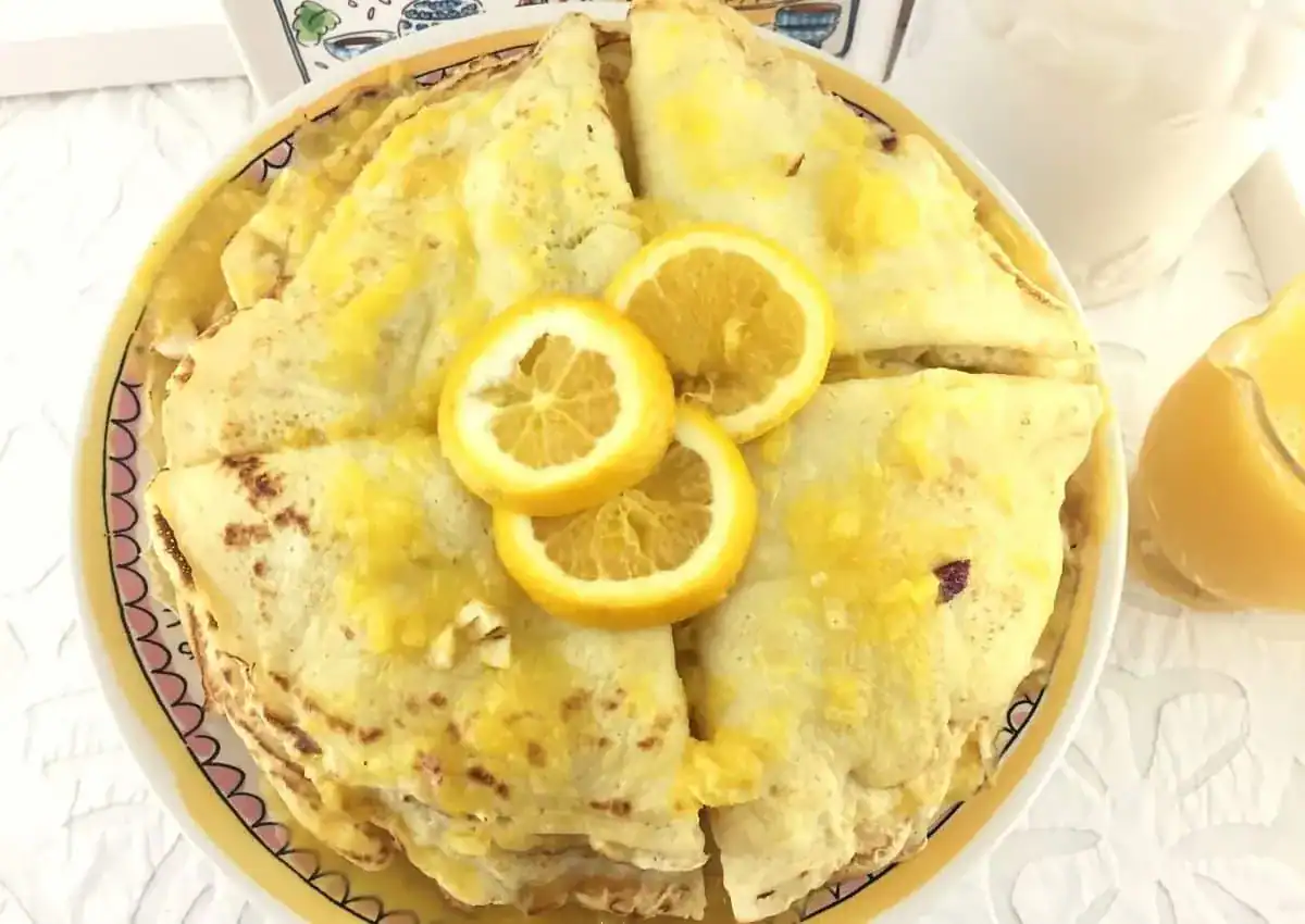 Golden Pancake Triangles